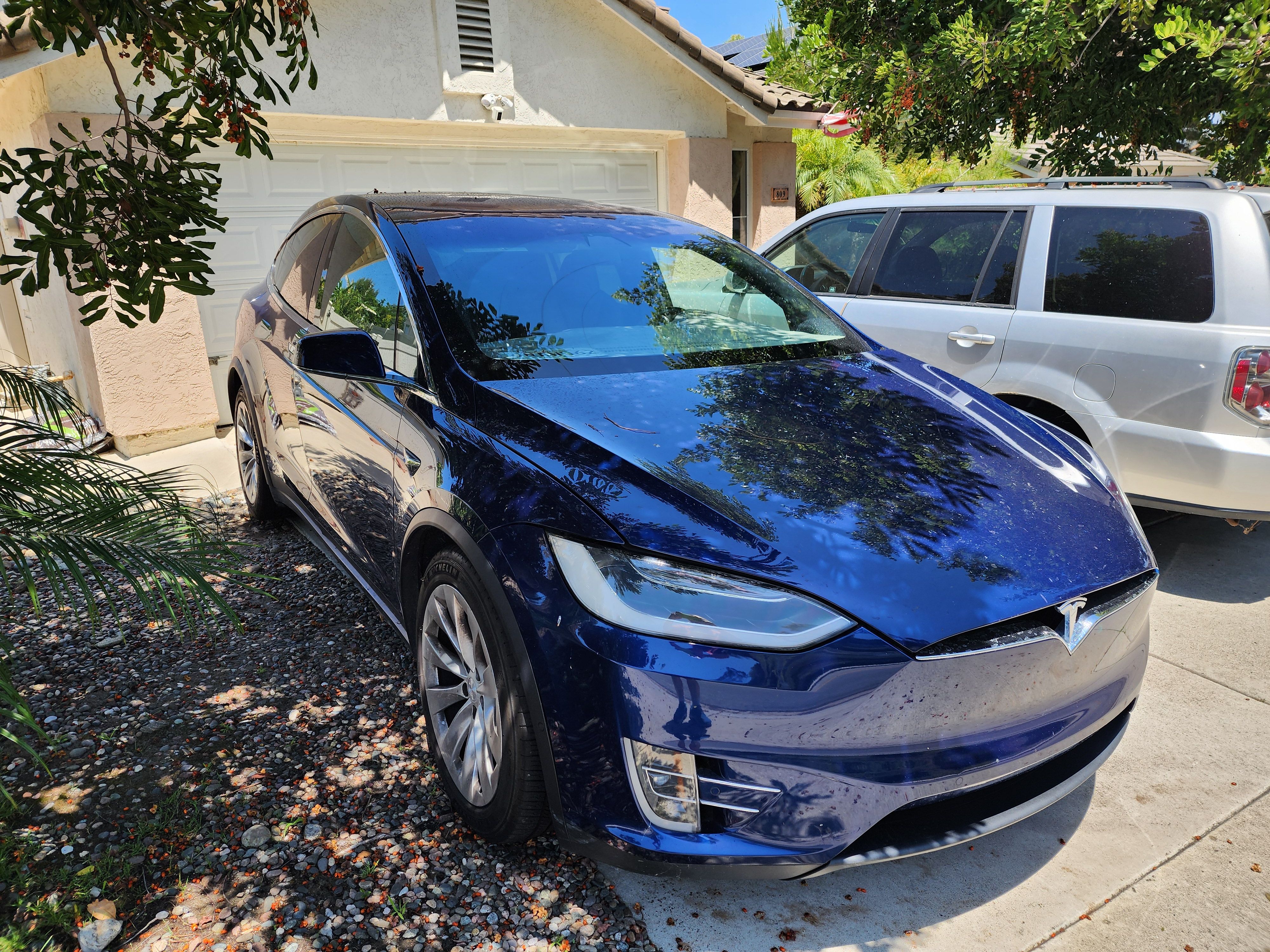 Used 2019 Tesla Model X 100D AWD/4WD image 16