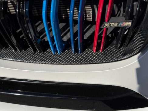 Used 2017 BMW X6 M image 8