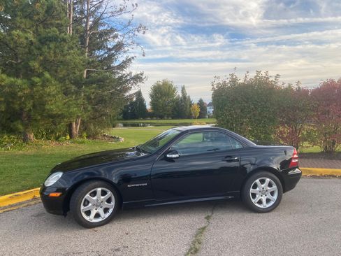Used 2002 Mercedes-Benz SLK 230 image 4