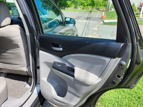 Used 2013 Honda CR-V LX image 6