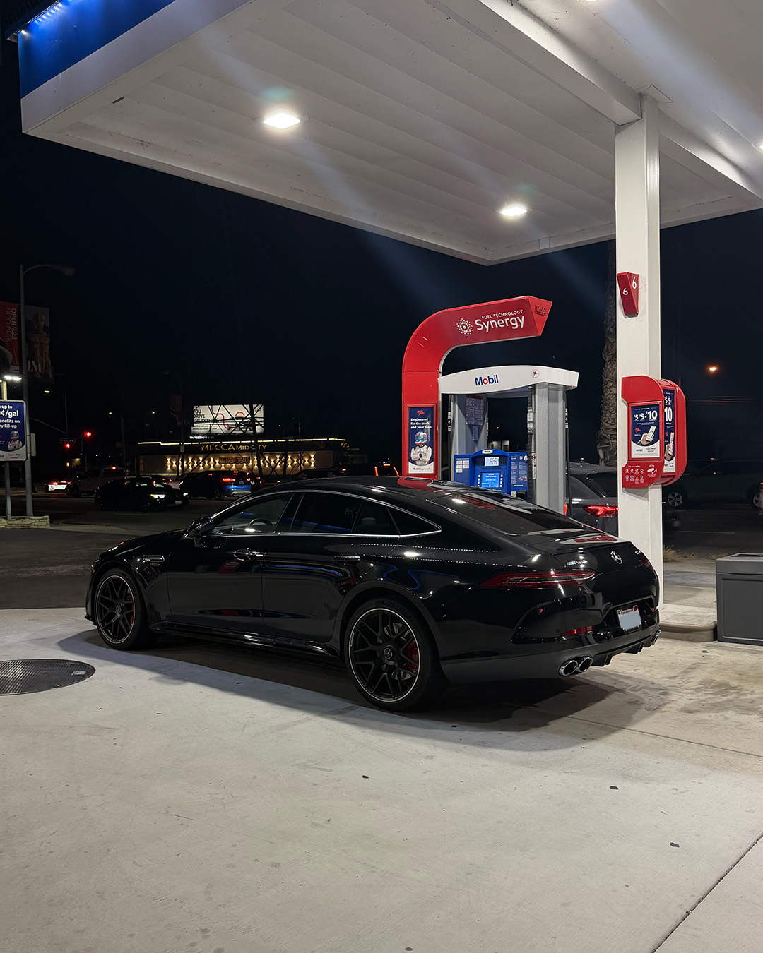 Used 2023 Mercedes-Benz AMG GT 43 image 5