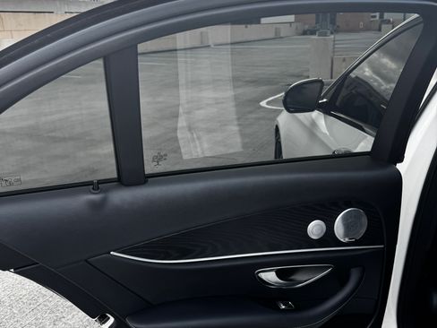 Used 2019 Mercedes-Benz E 300 image 18