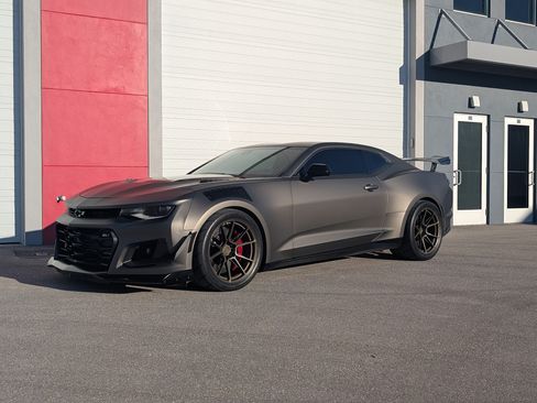 Used 2023 Chevrolet Camaro ZL1 image 30