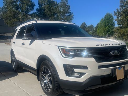 Used 2016 Ford Explorer Sport w/ Equipment Group 401A AWD/4WD image 1