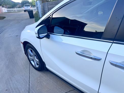 Used 2018 Honda Odyssey EX-L image 12