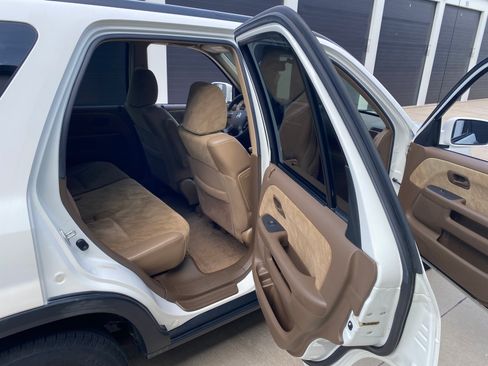 Used 2002 Honda CR-V EX image 19