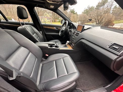 Used 2009 Mercedes-Benz C 350 Sport image 19