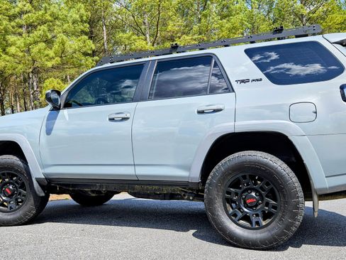 Used 2017 Toyota 4Runner TRD Pro image 6