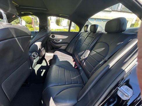 Used 2019 Mercedes-Benz C 300 Sedan image 19