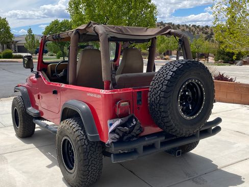 Used 1993 Jeep Wrangler S AWD/4WD image 6