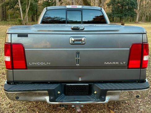 Used 2006 Lincoln Mark LT 2WD image 5