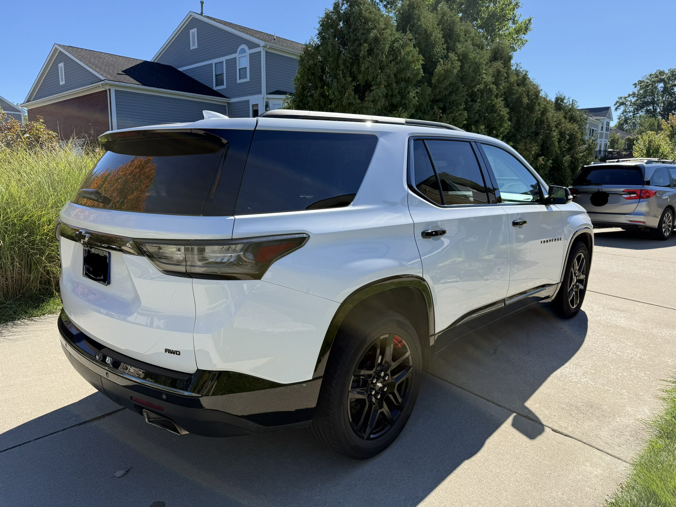 Used 2019 Chevrolet Traverse Premier w/ Redline Edition AWD/4WD image 5