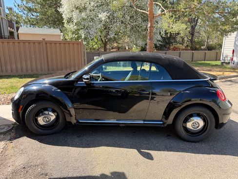 Used 2015 Volkswagen Beetle 1.8T image 6