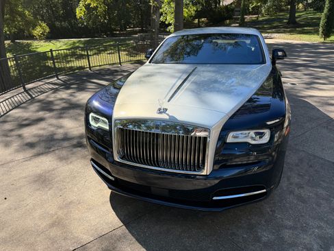 Used 2019 Rolls-Royce Wraith Coupe 2D image 5