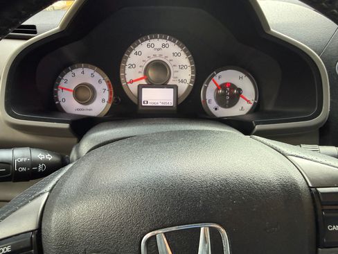 Used 2011 Honda Pilot Touring image 5