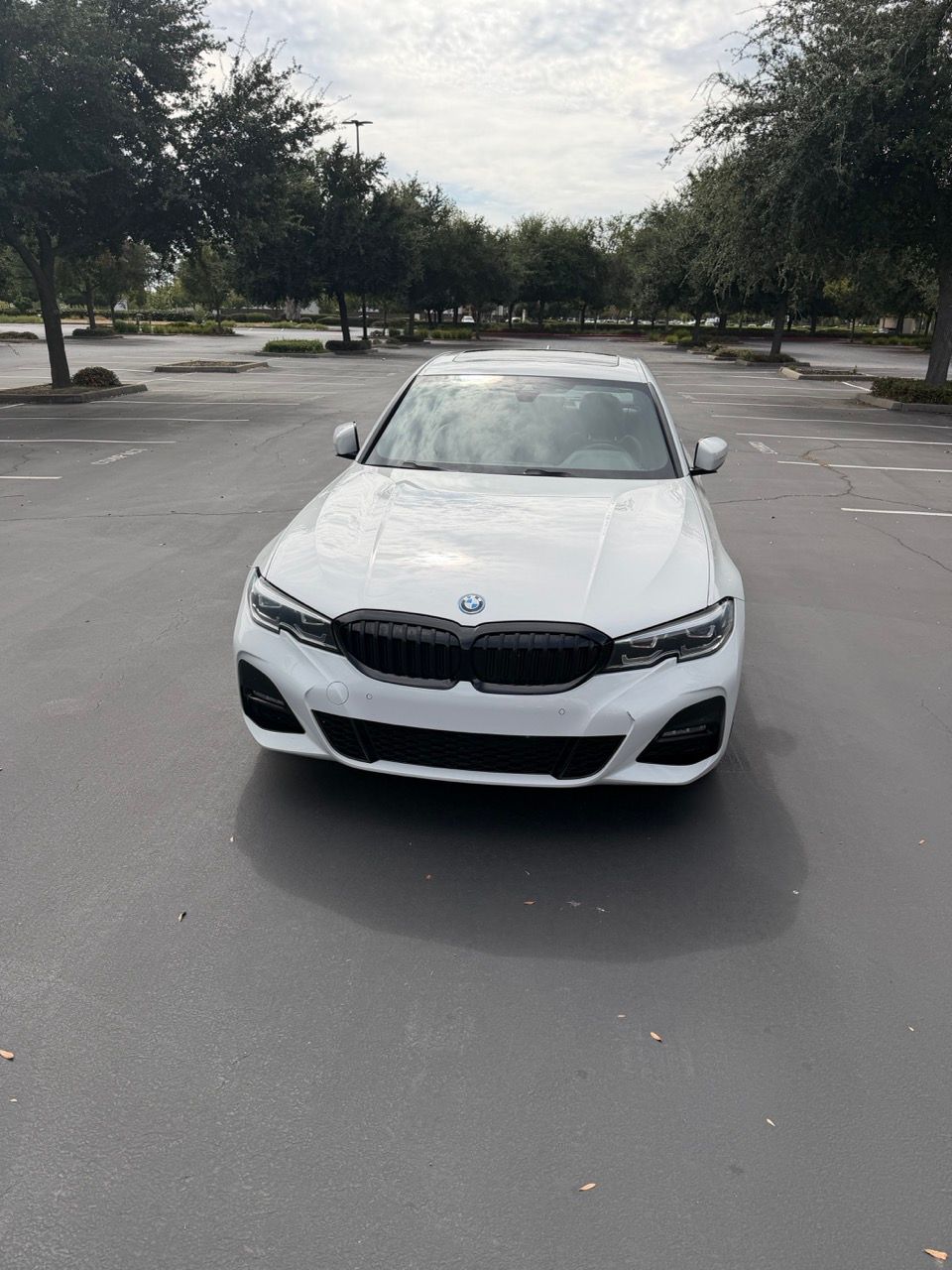 Used 2022 BMW 330e w/ M Sport Package RWD image 17