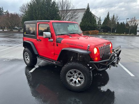 Used 2013 Jeep Wrangler Rubicon w/ PWR Convenience Group image 6