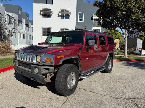 Used 2005 HUMMER H2 w/ Preferred Equipment Group image 20