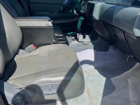 Used 1997 Toyota Land Cruiser image 6