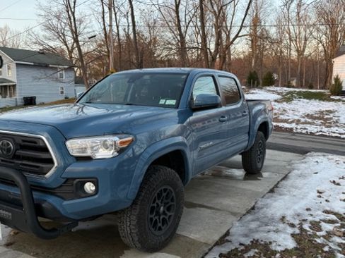Used 2019 Toyota Tacoma SR5 image 9