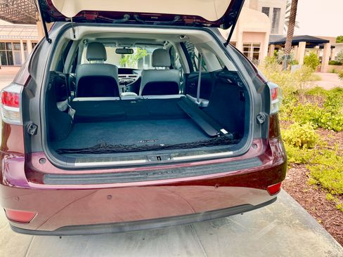 Used 2013 Lexus RX 450h FWD image 24