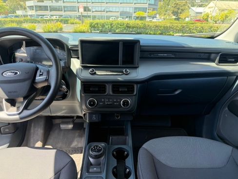 Used 2022 Ford Maverick XL FWD image 12