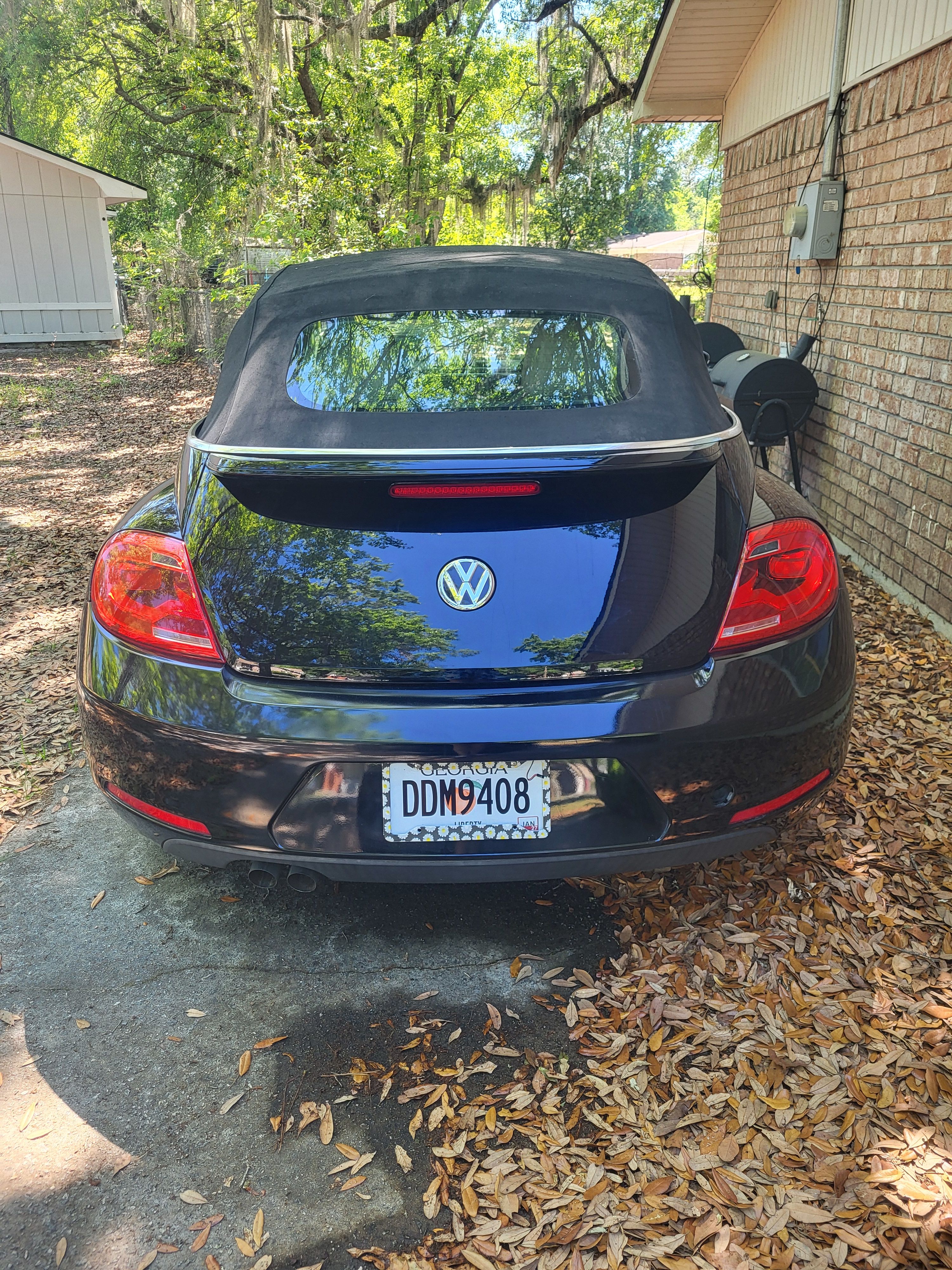 Used 2013 Volkswagen Beetle 2.5 50's Edition FWD image 1