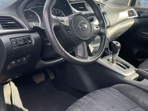 Used 2017 Nissan Sentra SV image 10