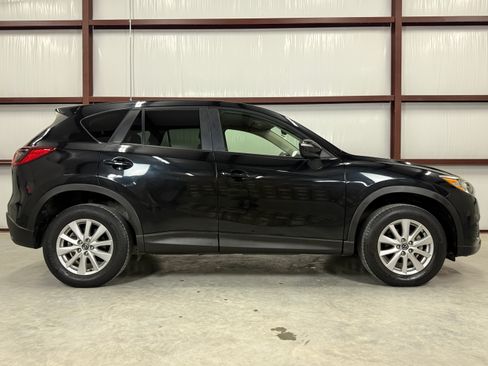 Used 2016 MAZDA CX-5 Touring image 8