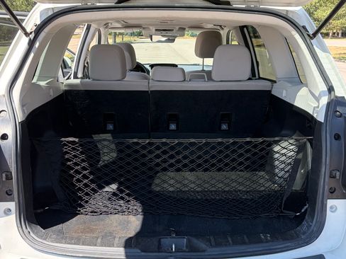 Used 2017 Subaru Forester 2.5i Premium AWD/4WD image 18