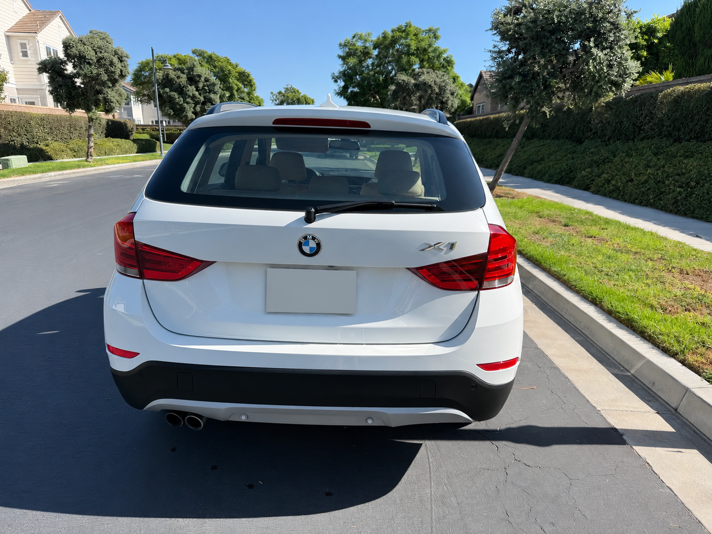 Used 2014 BMW X1 sDrive28i RWD image 2
