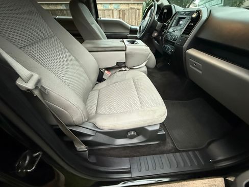 Used 2018 Ford F150 XLT AWD/4WD image 14