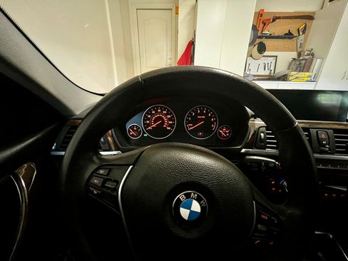 Used 2015 BMW 328i xDrive Sedan AWD/4WD image 18