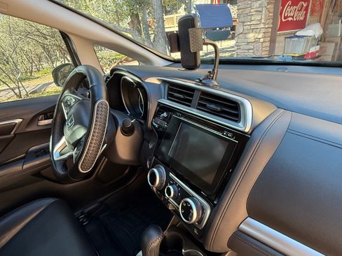 Used 2016 Honda Fit EX-L image 14