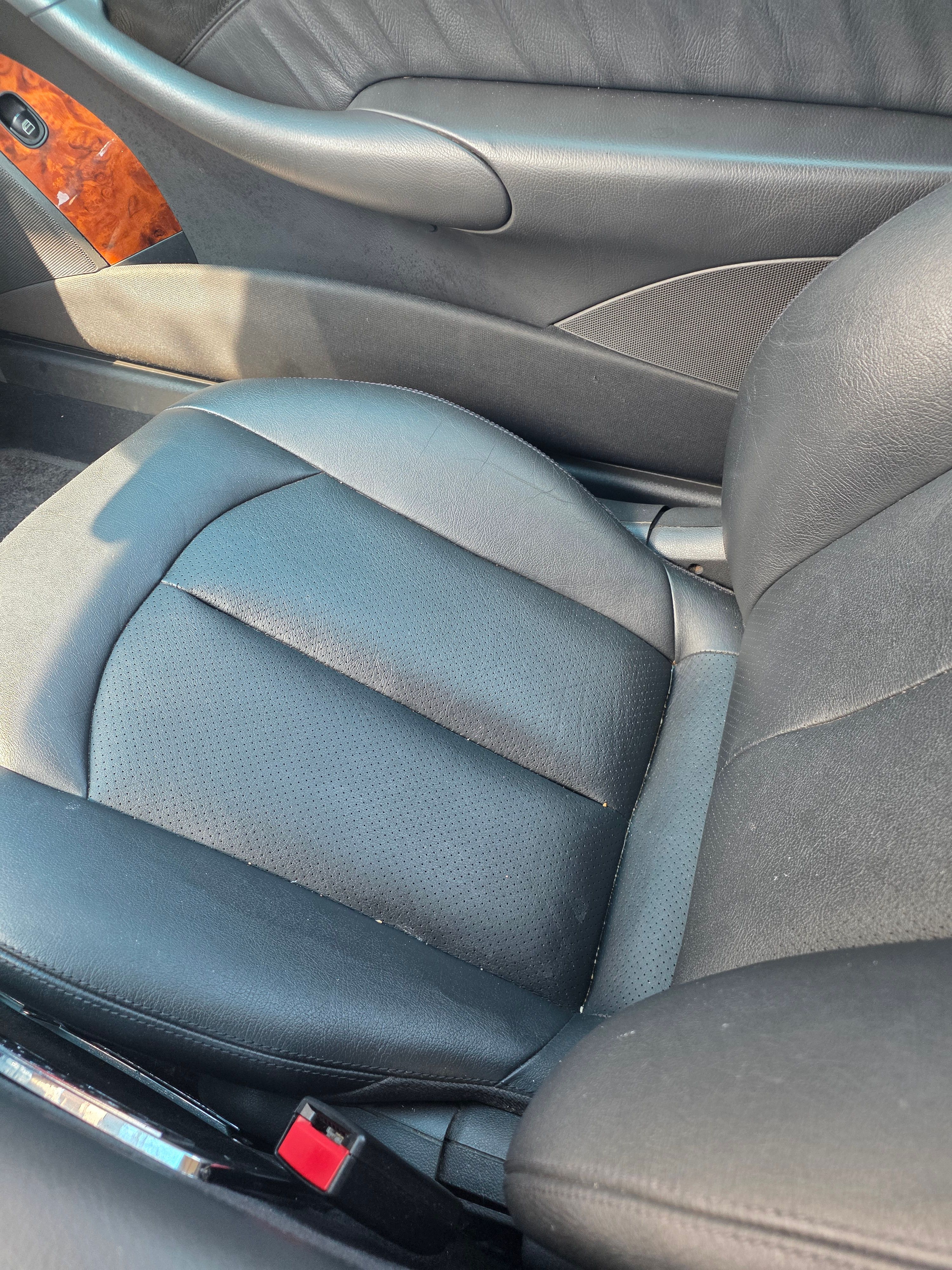 Used 2004 Mercedes-Benz CLK 320 Coupe image 10