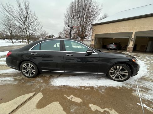 Used 2016 Mercedes-Benz S 550 4MATIC Sedan image 4