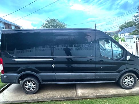 Used 2015 Ford Transit 250 148 Medium Roof RWD image 4