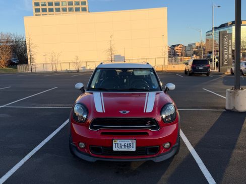 Used 2015 MINI Cooper Countryman S image 2