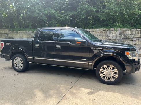 Used 2013 Ford F150 Platinum AWD/4WD image 5