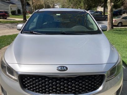 Used 2016 Kia Sedona LX w/ LX Convenience Package