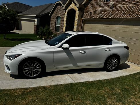 Used 2021 INFINITI Q50 Luxe AWD/4WD image 4