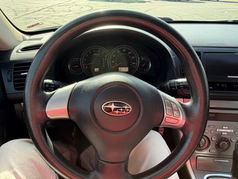 Used 2009 Subaru Outback 2.5i Special Edition image 11