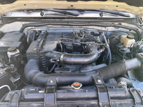 Used 2018 Nissan Frontier S RWD image 17