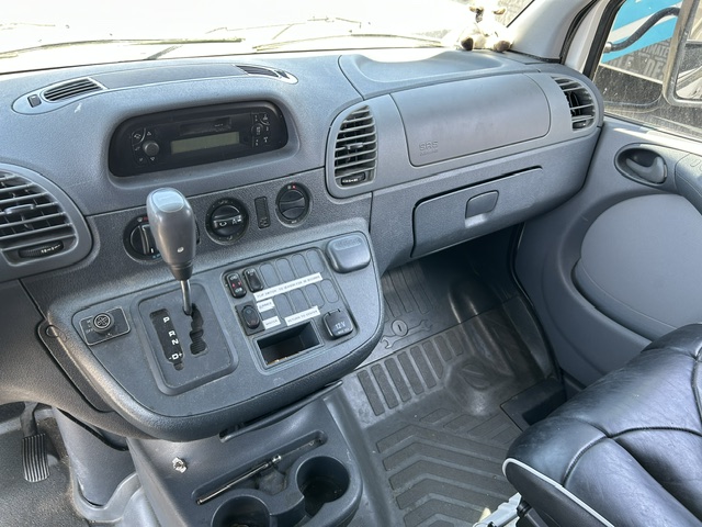 Used 2006 Dodge Sprinter 2500 w/ PWR Convenience Group RWD image 9