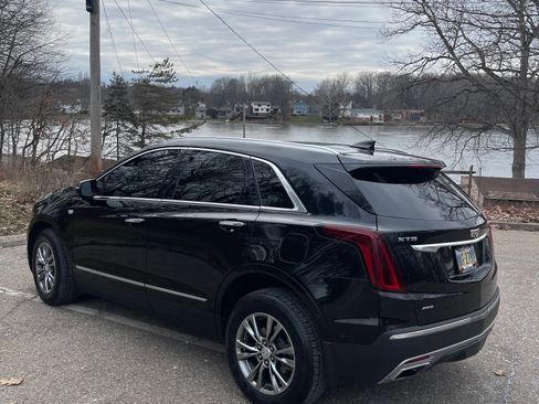 Used 2021 Cadillac XT5 Premium Luxury image 6