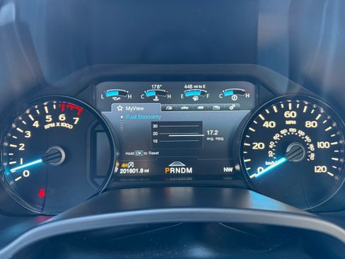 Used 2018 Ford F150 Lariat w/ Equipment Group 502A Luxury image 20