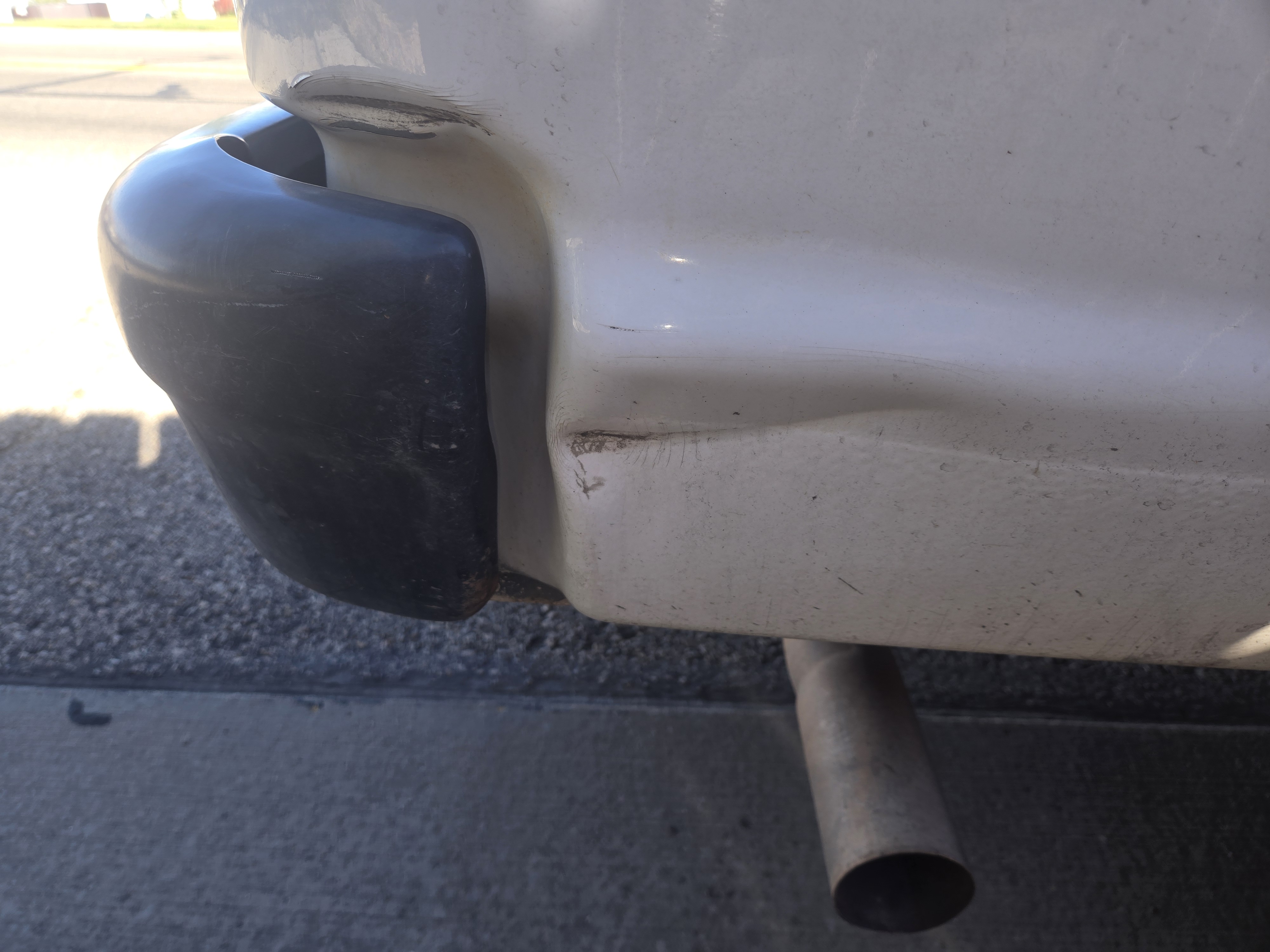 Used 2014 Ford E-350 and Econoline 350 XL RWD image 2
