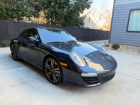 Used 2011 Porsche 911 Carrera S image 5