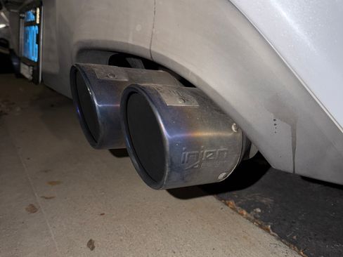 Used 2015 Hyundai Genesis 3.8 image 16