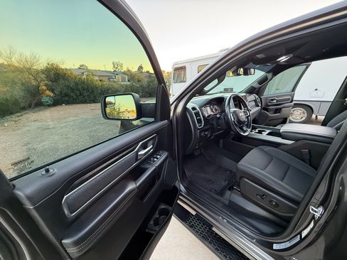 Used 2019 RAM 1500 Big Horn image 16